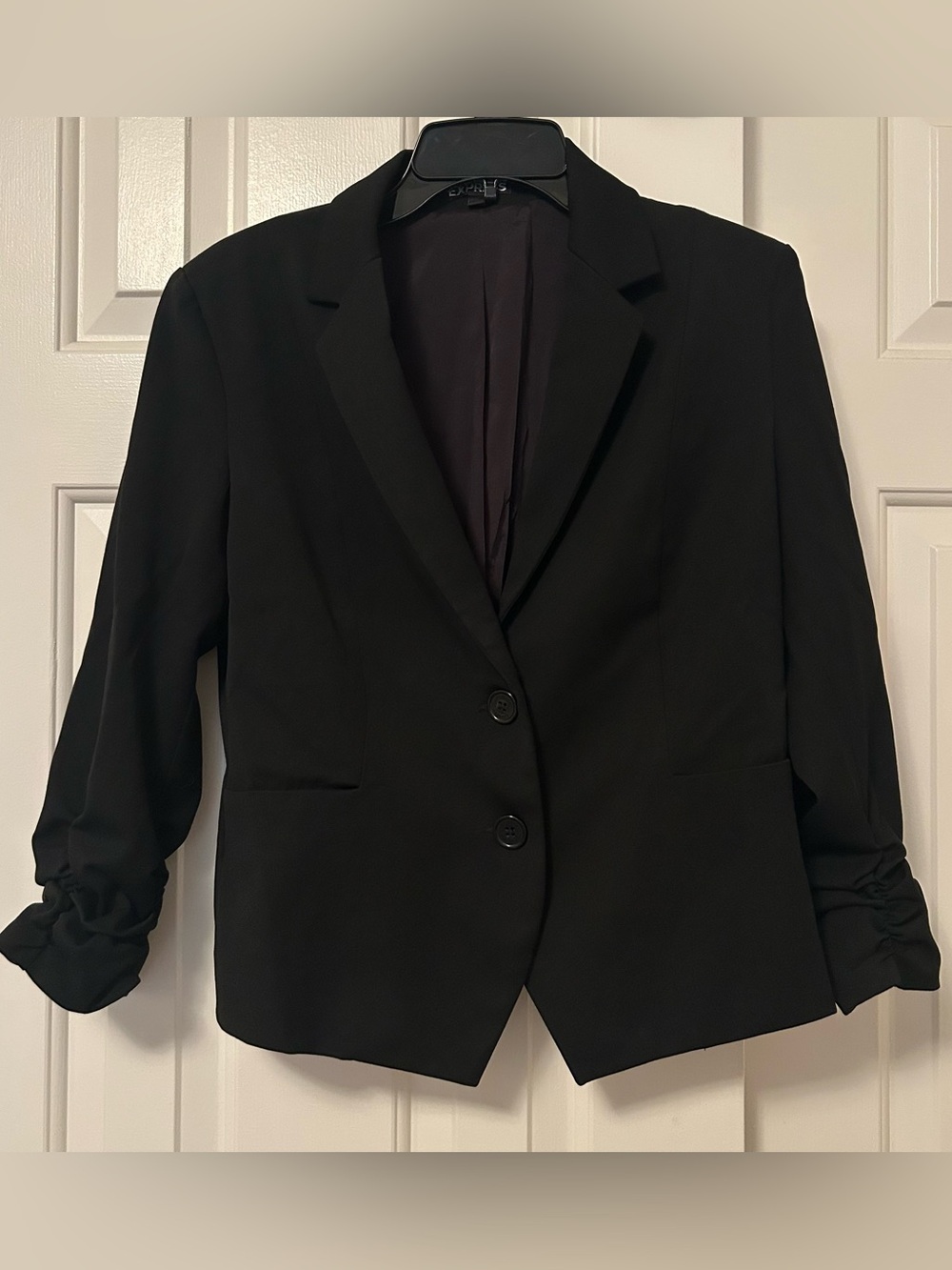 Express Women’s Black Ruched Sleeve 2-Button Stretch Blazer Jacket Size 10